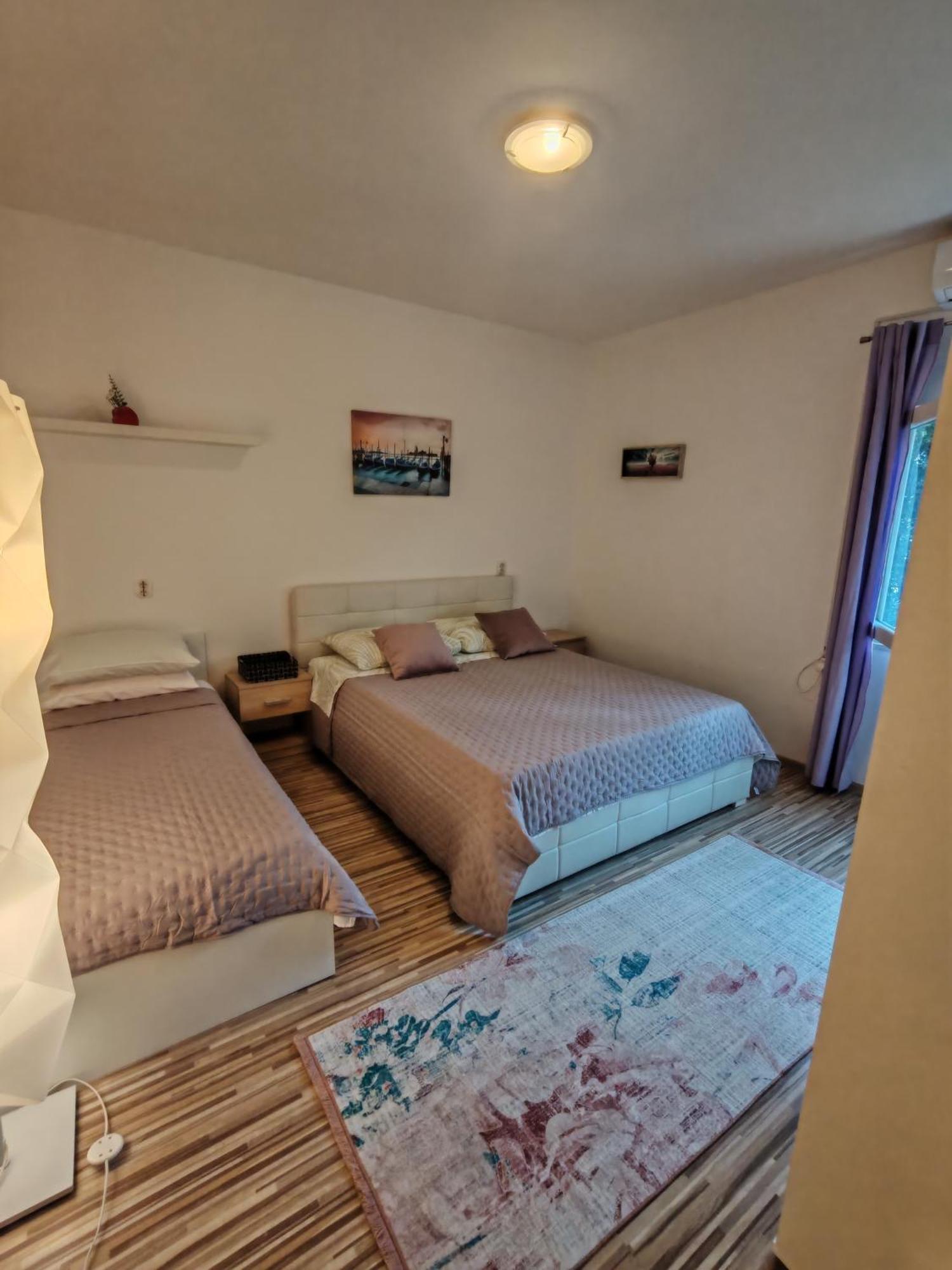 Apartment Oscar Mokošica Eksteriør billede